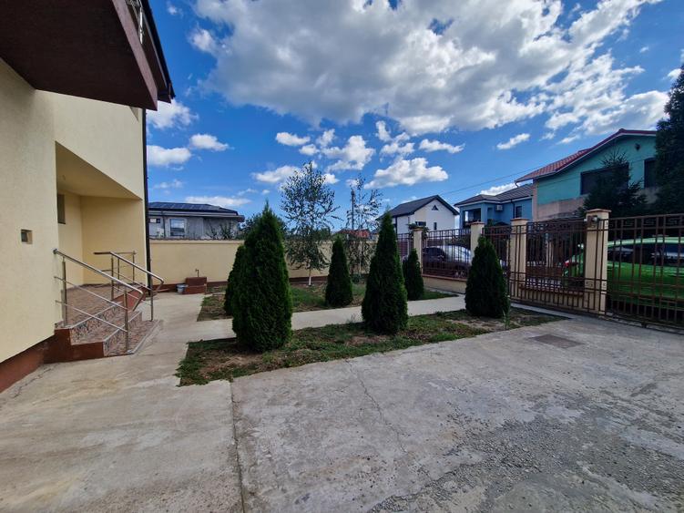 Mamaia Sat - Casa 5 camere, 3 gr sanitare, mobilata-utilata, termen lung