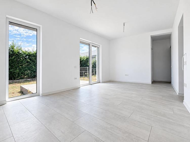 Casă duplex cu 5 camere, spatioasa, în zona Aradului, Timișoara