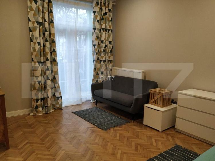 Case alăturate cu grădină, parcare și potențial comercial în Elisabetin