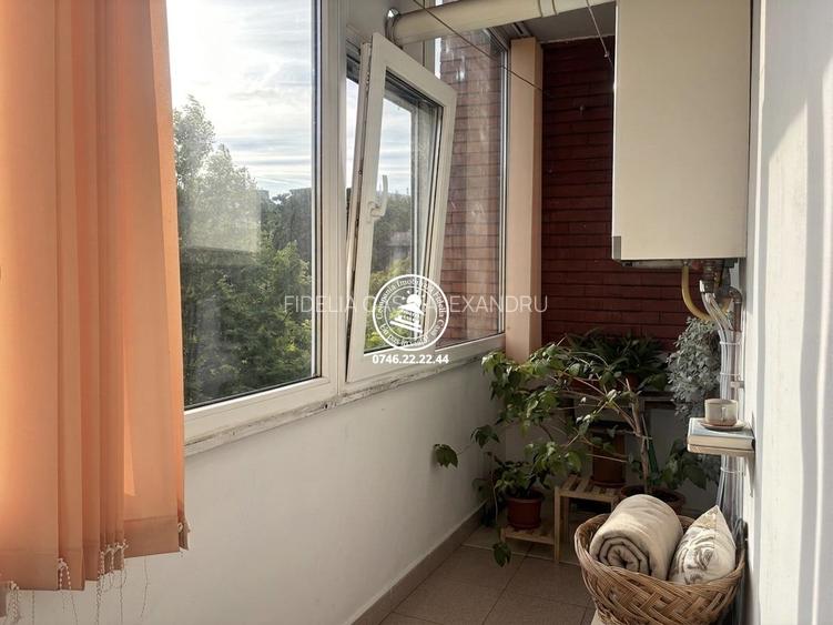 Apartament 3 camere decomandat Centru -Tg Cucu - 2