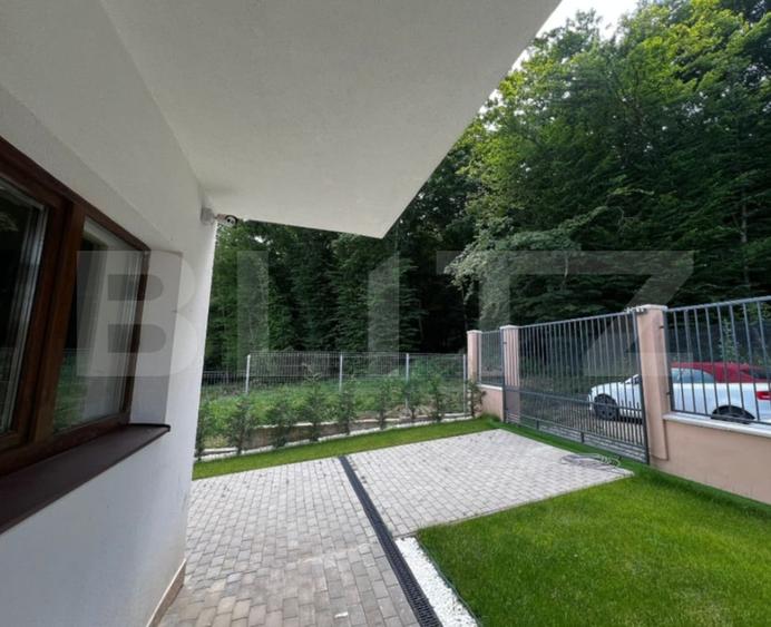 Casa cu 4 camere, 120 mp utili, 250 mp de teren, la liziera padurii