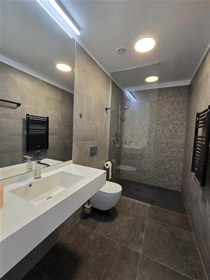 Floreasca, One Eliade, studio