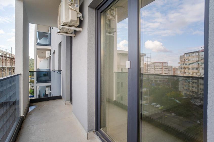 NICOLINA, APARTAMENT CU MUTARE IMEDIATA 1 CAMERA LA BLOC NOU