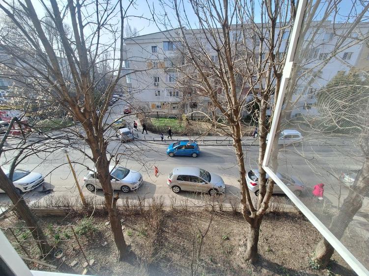 VÂND SAU SCHIMB *APARTAMENT 3 CAMERE *STRADAL * TOMIS NORD * ETAJ 2 * STR TULCEI