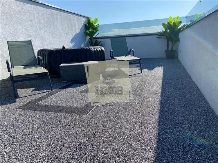 Penthouse de lux cu 3 camere 2 bai si terasa in Sibiu