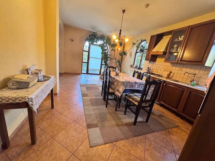 Casa individuala P+1+M amplasata pe un teren de 1612 mp. - 8