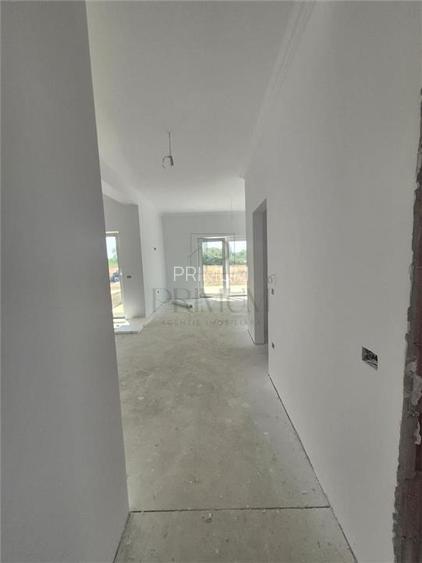 Duplex parter - 2 dormitoare - zona foarte buna