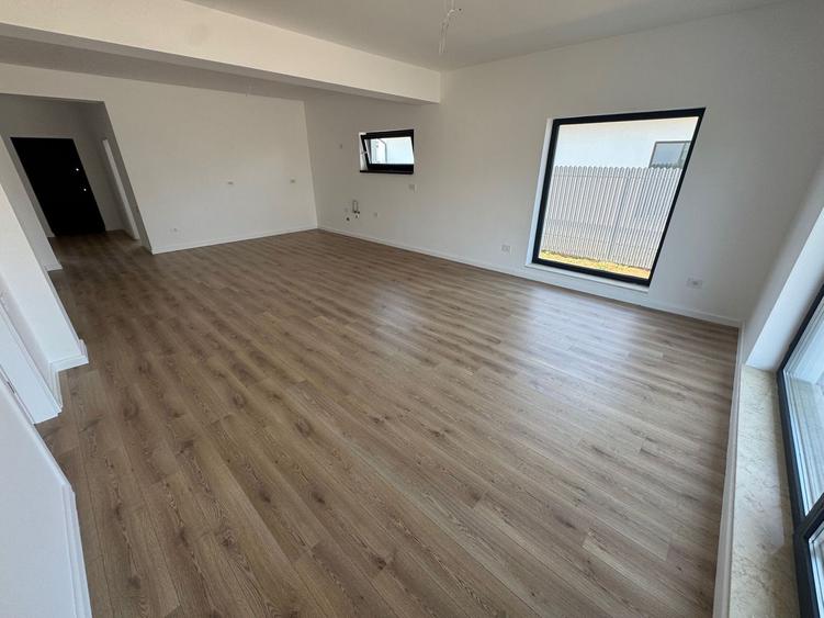 Case Napoletane Tunari , curte 400m, 0% COMISION