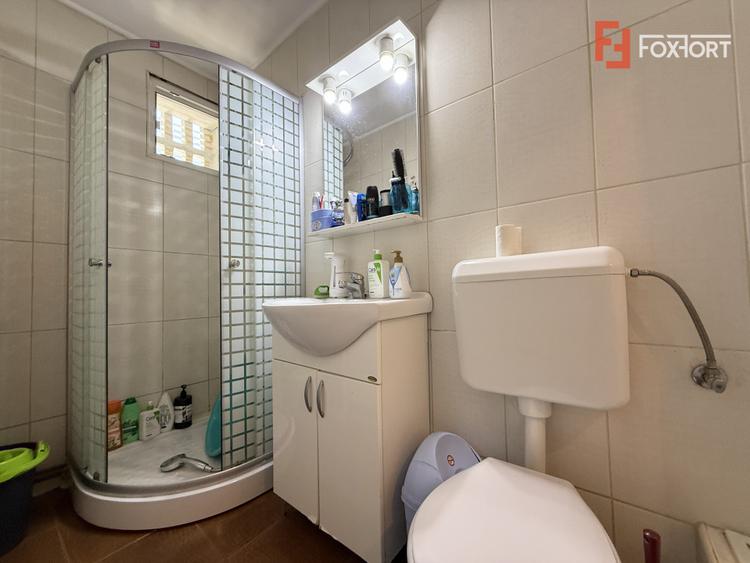 Apartament cu 2 camere, de vanzare in zona Complex Studentesc