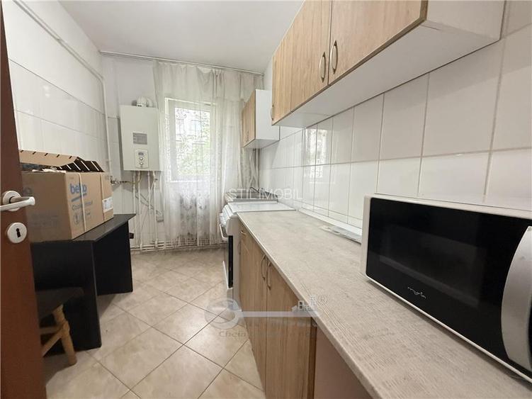 3 CAM GALATA  ET 3 MOBILAT UTILAT LIBER - 32
