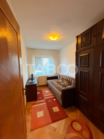 Apartament 3 camere etaj 1 de inchiriat zona Scoala de Inot Sibiu
