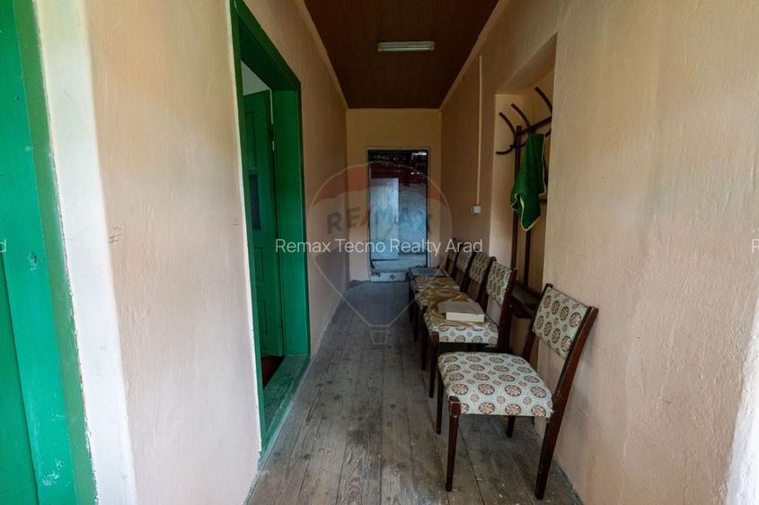 Casă de vanzare in Crisan , com Ribita, jud Hunedoara
