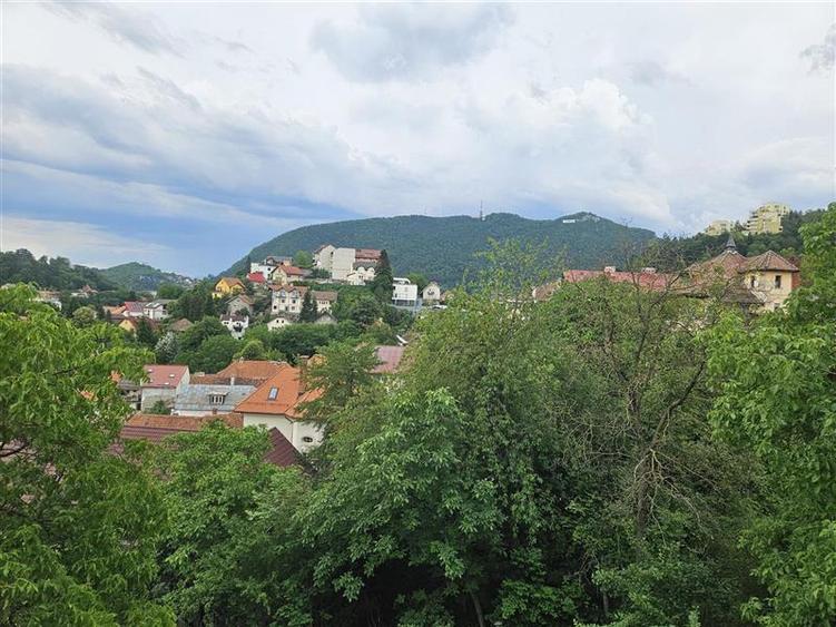 Apartament cu doua camere in zona linistita ultracentrala