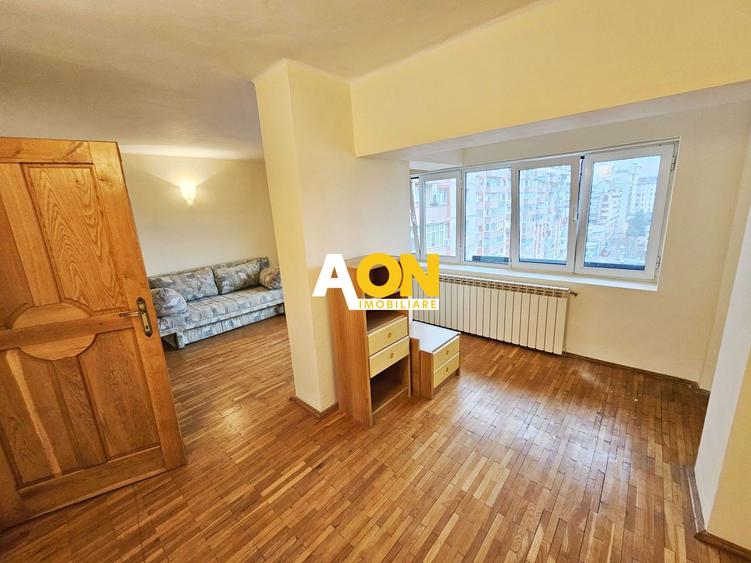 Apartament 3 camere 106 mp + birou 46 mp utili, ultracentral