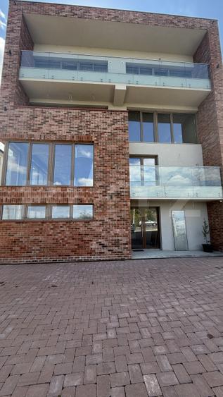 Spatiu pe 3 nivele pentru clinica stoma ,activitati medicale sau alte activitati