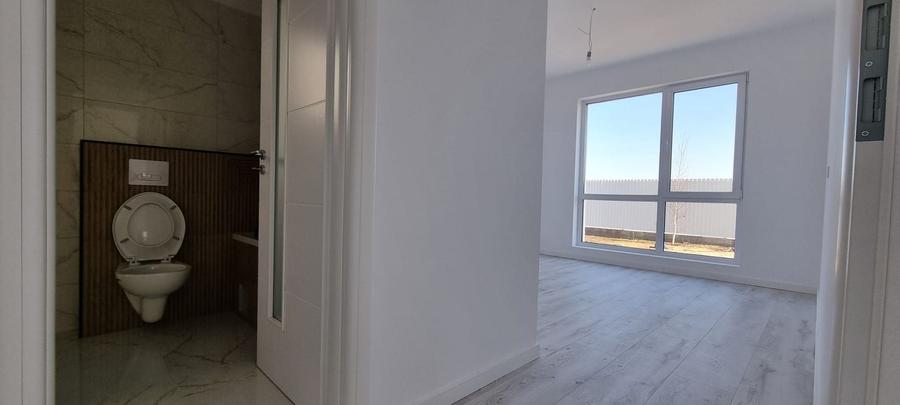 Investește în calitate: Case pe parter în cel mai nou și aerisit complex.