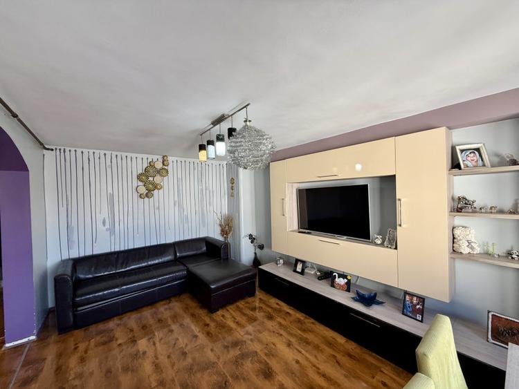 Apartament tip duplex 4 camere Trocadero