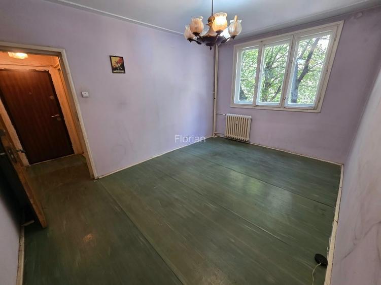 Direct proprietar, vând ap. 4 camere, Dr. Taberei – 3 min de metrou Râul Doamnei