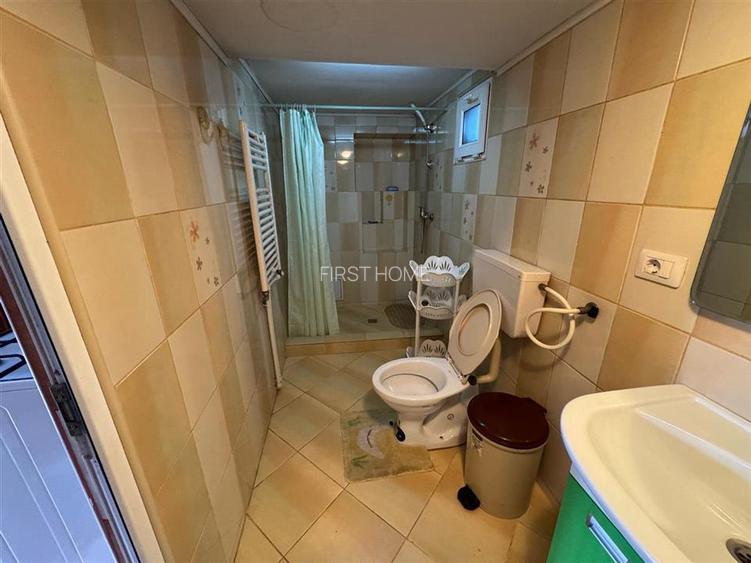Casa stradala de vanzare in Focsani , str Odobesti nr 56 - 10