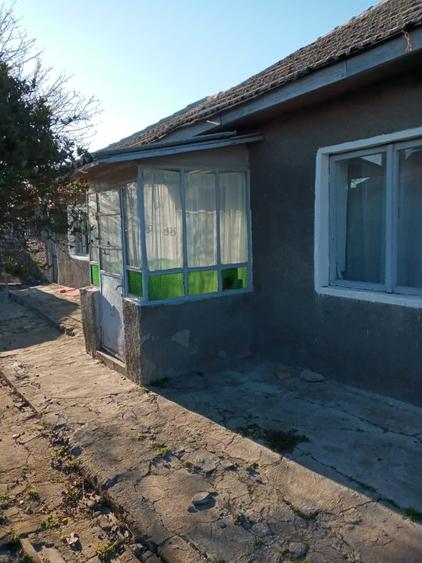 Casa renovabila, 431 mp teren, 64900 euro