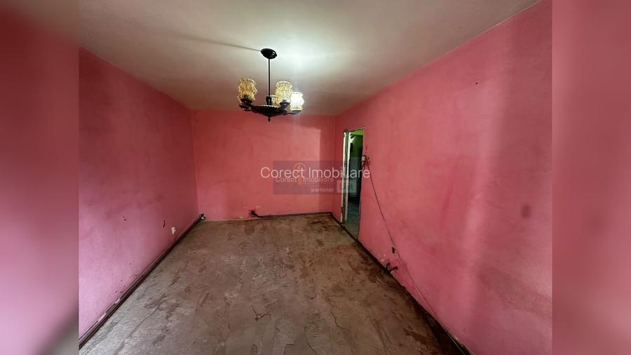 Apartament decomandat cu 3 camere | 55 mp | Zona Ștefan cel Mare | - 2