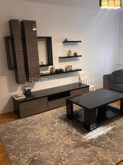 Apartament trei camere Dacia