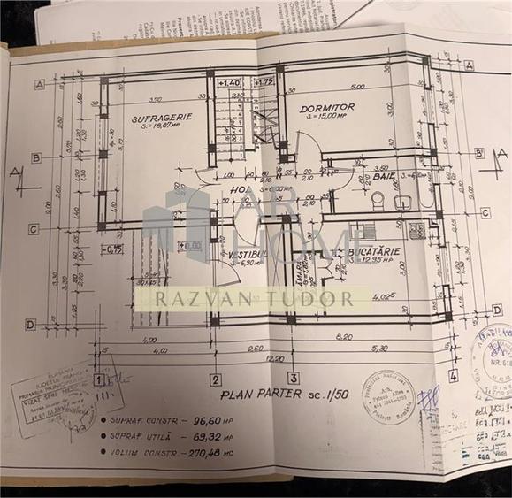 Casa 5 camere , renovata 2020 cu garaj , Ploiesti , central
