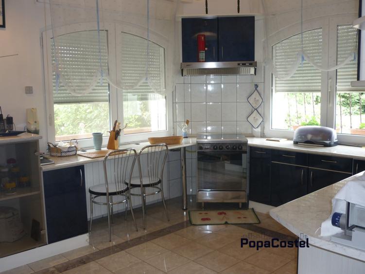 Breaza de Sus vila 487 mp utili S+P+1E+M cu teren 6258 mp