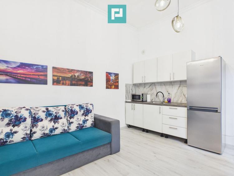 Apartament două camere decomandat ultracentral