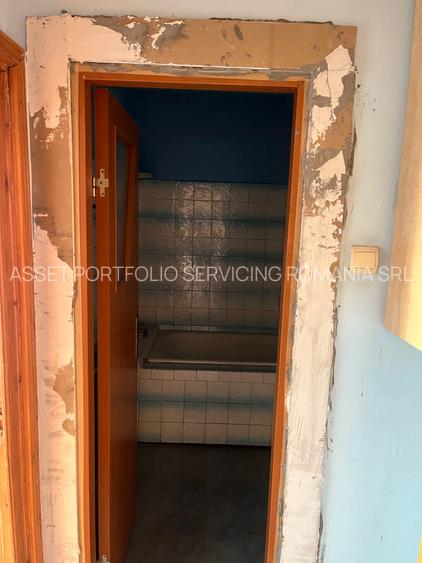 PROPRIETAR-Vand apartament 3 camere, Onesti - 4