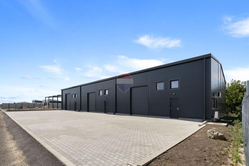 Spațiu industrial premium de închiriat 590 mp, intrarea spre Sânleani