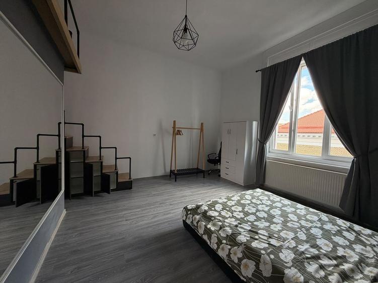 Apartament cu 3 camere | 80 mp | Ultracentral | UMF