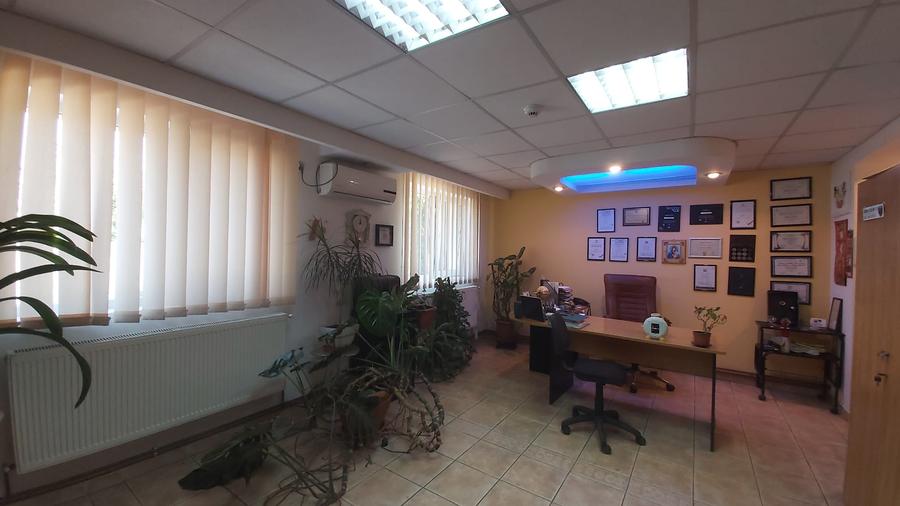 Vanzare cladire noua birouri 222 mp, depozit 160 mp, teren 900 mp Sector 5