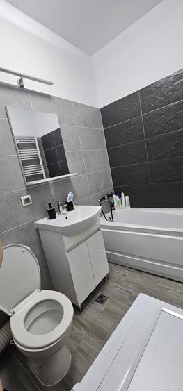 Apt. 2 cam. Militari,bloc 2022,Rotar Park 2,zona Metro-Mc Donald's,10 min metrou