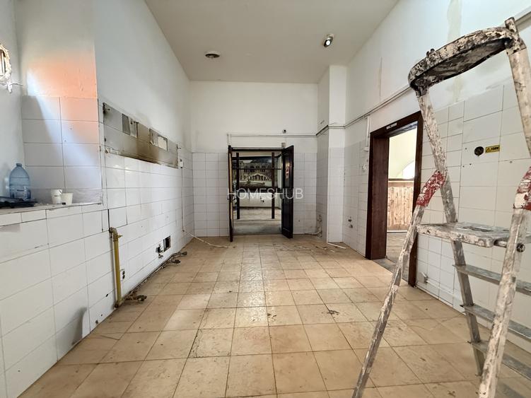 Spatiu comercial ideal magazin, 126 mpu | Centrul Vechi - Str. Franceza - 8