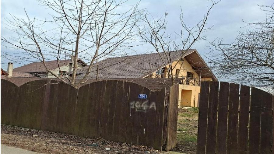 LETEA VECHE - Bacau, Vila P+M cu teren 400 mp