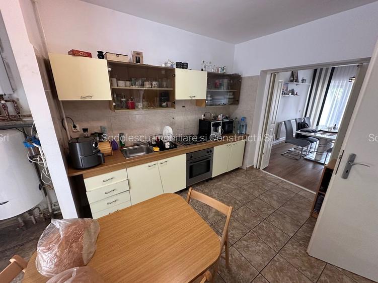 Casă / Vilă cu 5 camere zona Lunei - 12
