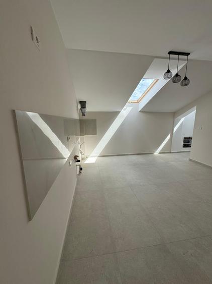 Apartament 3 camere, 67 mp, finisat elegant, AC, SUD Plaza