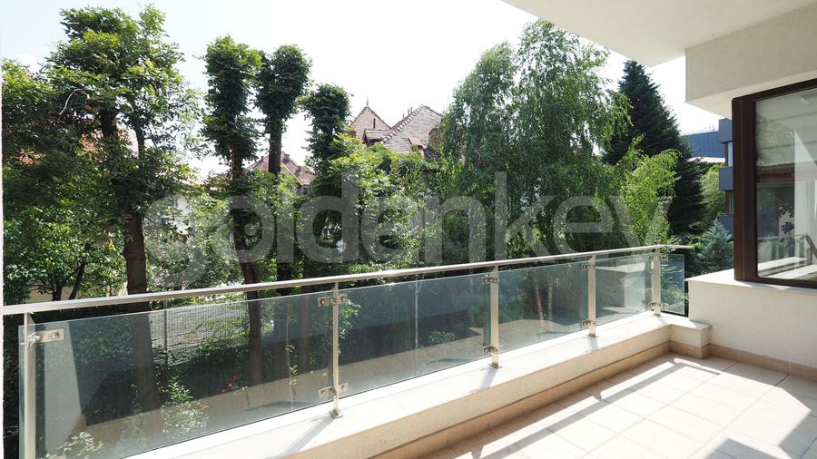 Apartament spatios cu 3 camere in complex rezidential