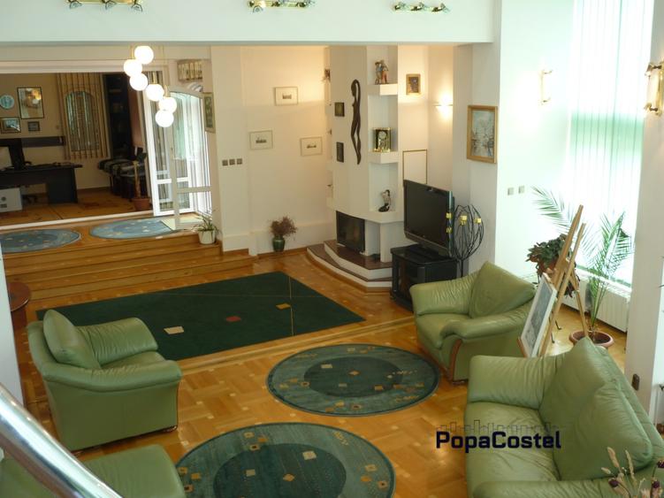 Breaza de Sus vila 487 mp utili S+P+1E+M cu teren 6258 mp