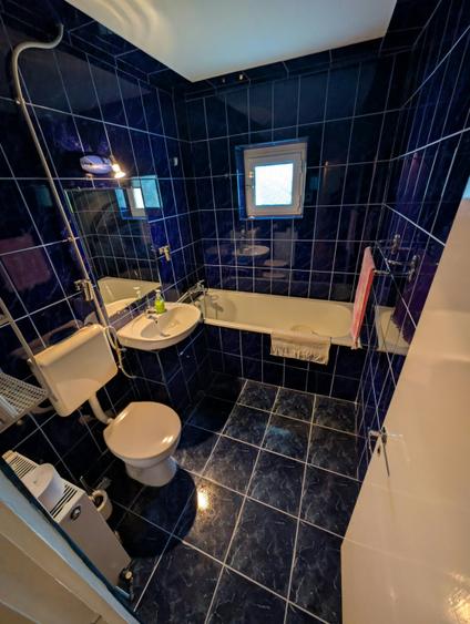 Apartament 3 camere cu 2 bai, cartier Manastur