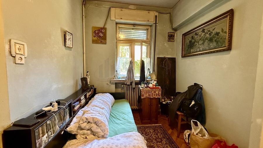 REA1028895 Apartament in vila interbelica