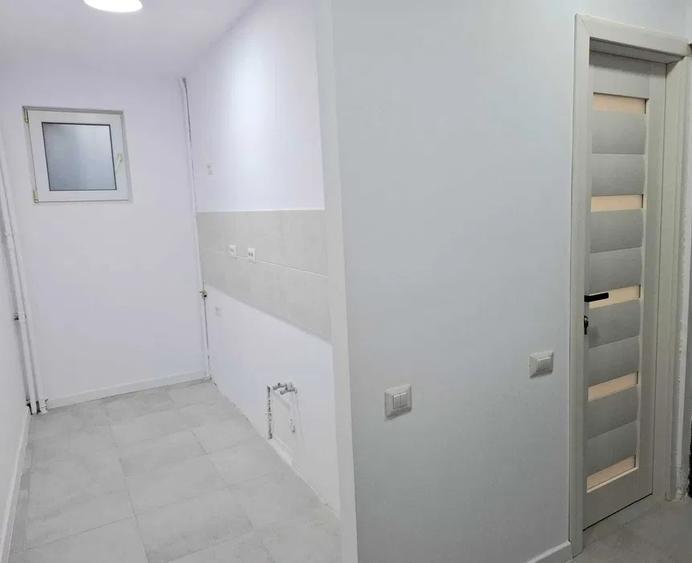 Titan - Salajan - Garsoniera  bloc mixt, renovata INTEGRAL