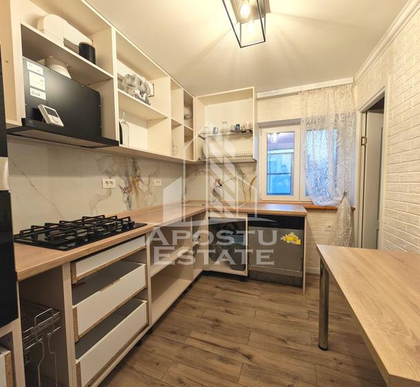 Apartament cu 3 camere, de vanzare, zona Soarelui, Timisoara