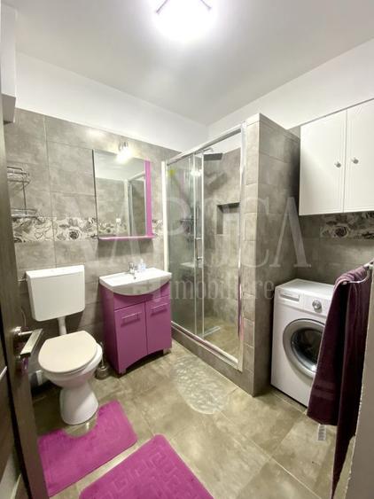 Apartament 3 camere de vanzare in Floresti