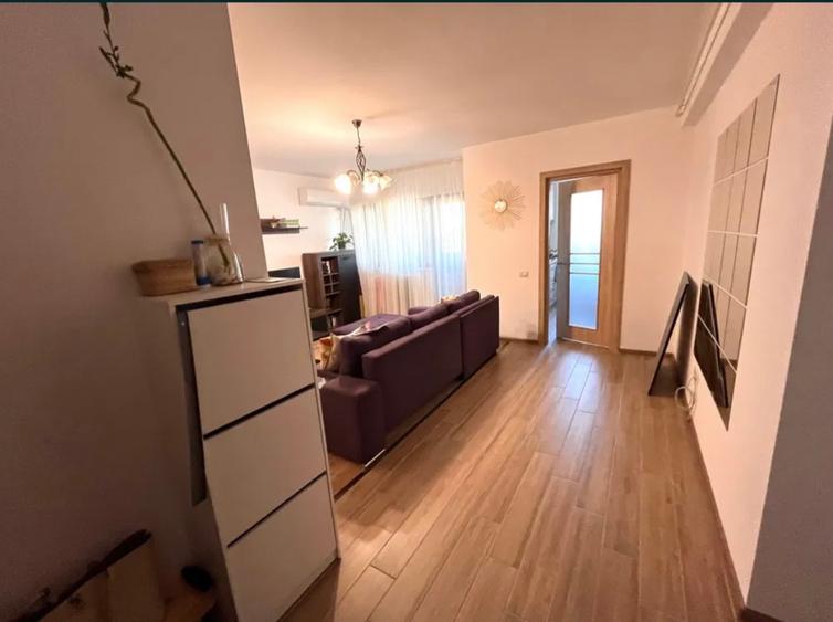 Vânzare apartament 2 camere cu parcare zona Mihai Bravu