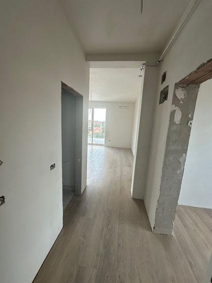 Apartment bloc nou cu lift si loc de parcare inclus