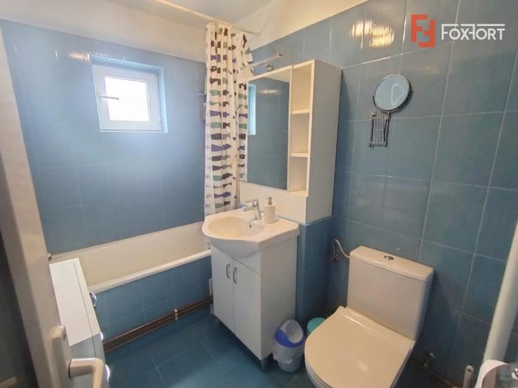 Apartament cu 3 camere de vanzare in zona Soarelui