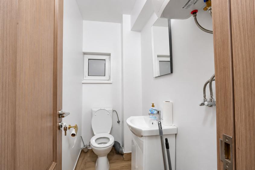 Spatiu comercial centru, renovat.