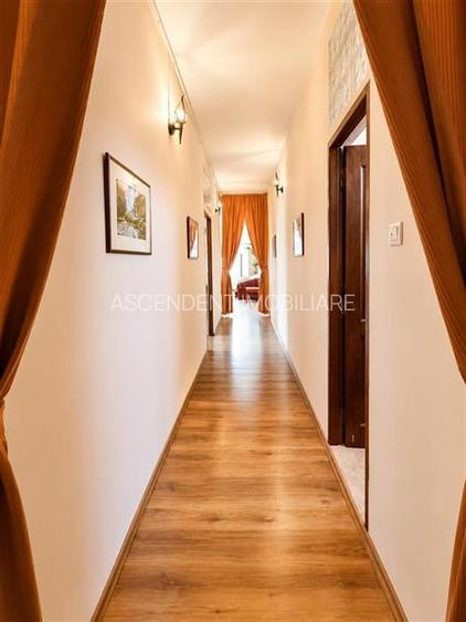 Deosebit apartament 2 camere in casa, Centru Istoric, pozitie apreciabila, Braso - 3